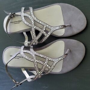 Cloudwalkers by Avenue Women's Nell Grey Rhinestone Strappy Wedge Sandle Size 9W